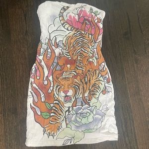 Princess polly tiger design white dress size 2